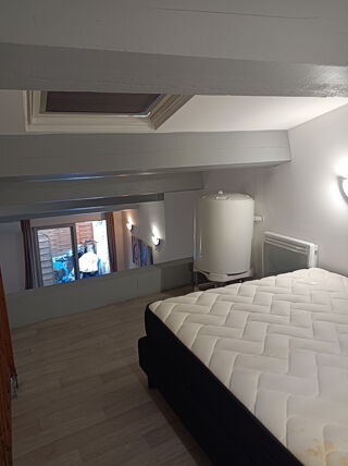  Appartement à louer 1 pièce 25 m²