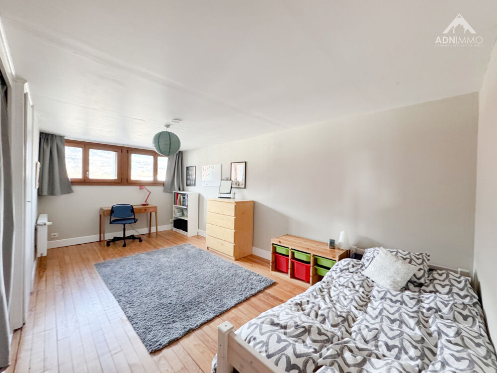 � vendre  Maison Saint-Jean-de-Gonville (01630)