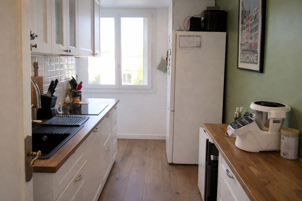 Vente Appartement Appartement familial 80 m2 dernier étage avec balcon Viroflay