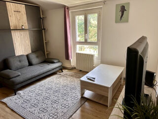  Appartement à louer 1 pièce 19 m²