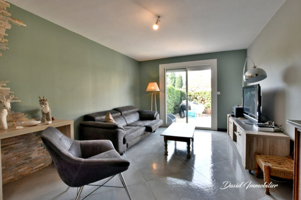 Villa au calme, lumineuse avec terrasse et garage à Toulouges
