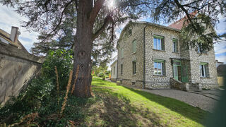  Maison  vendre 11 pices 260 m