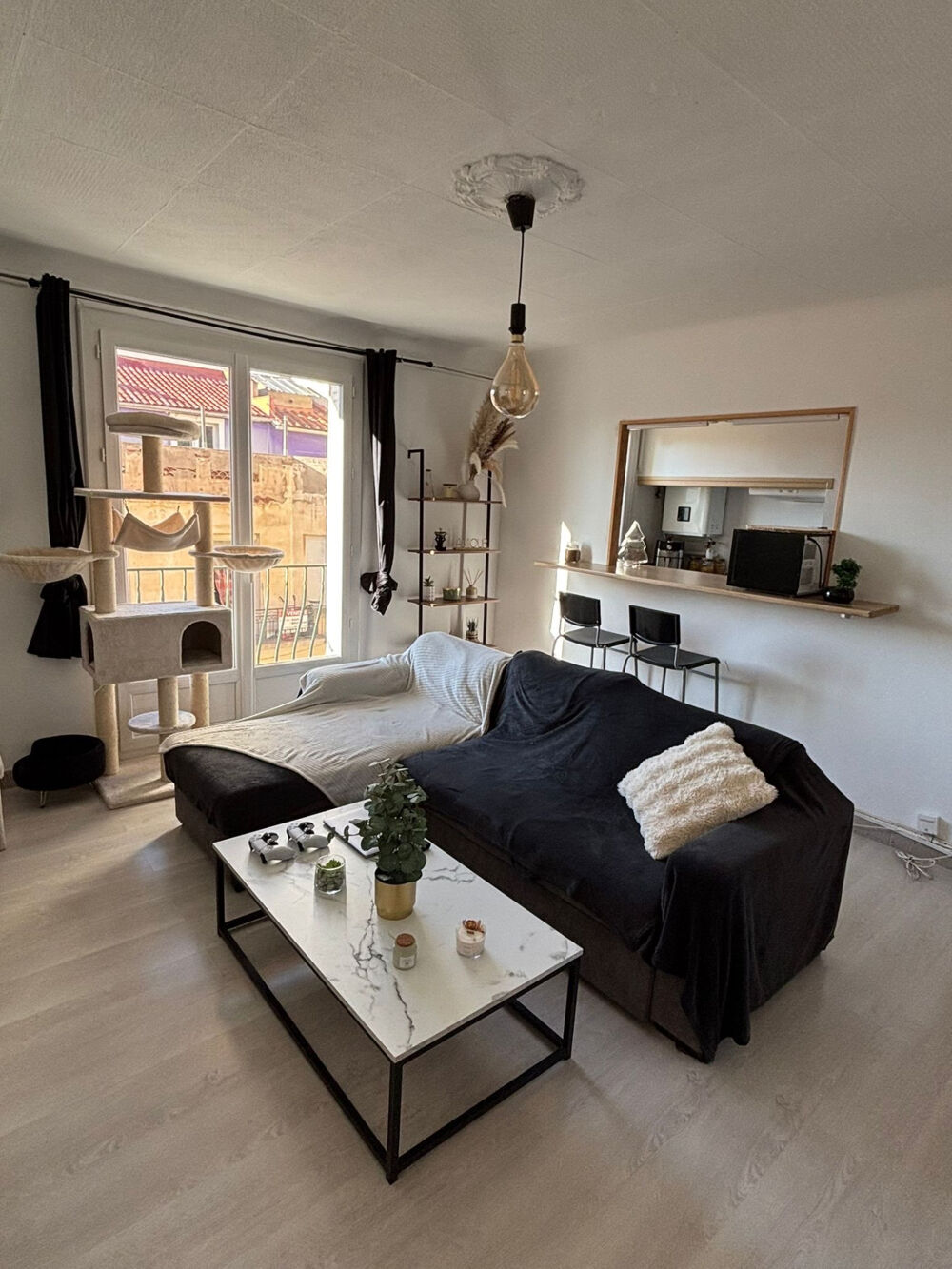Vente Appartement Appartement  T3 à Perpignan près du centre-ville avec YAMINA KERFA PERPIGNAN Perpignan