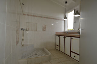  Maison à louer 3 pièces 80 m²