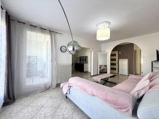  Appartement à vendre 6 pièces 105 m²