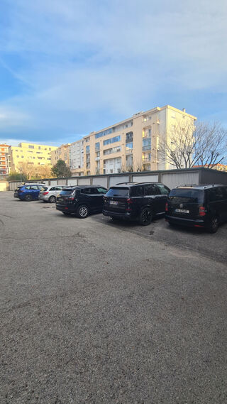  Parking / Garage � vendre 