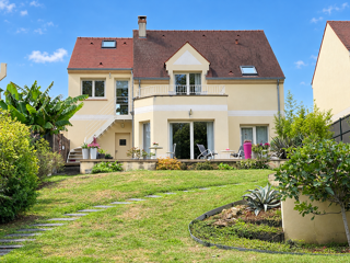 Vente Maison Maison familiale 4 chambres + studio indépendant, garage et jardin arboré. St fargeau ponthierry