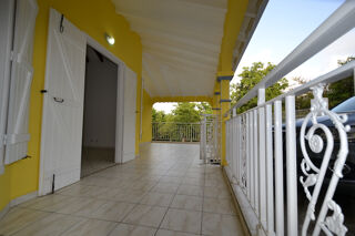  Maison à louer 3 pièces 80 m²