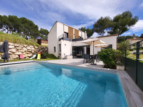   VILLA D'EXCEPTION CONTEMPORAINE A 15 MINUTES D'AIX EN PROVENCE Maison - 10 pi�ce(s) - 245 m�