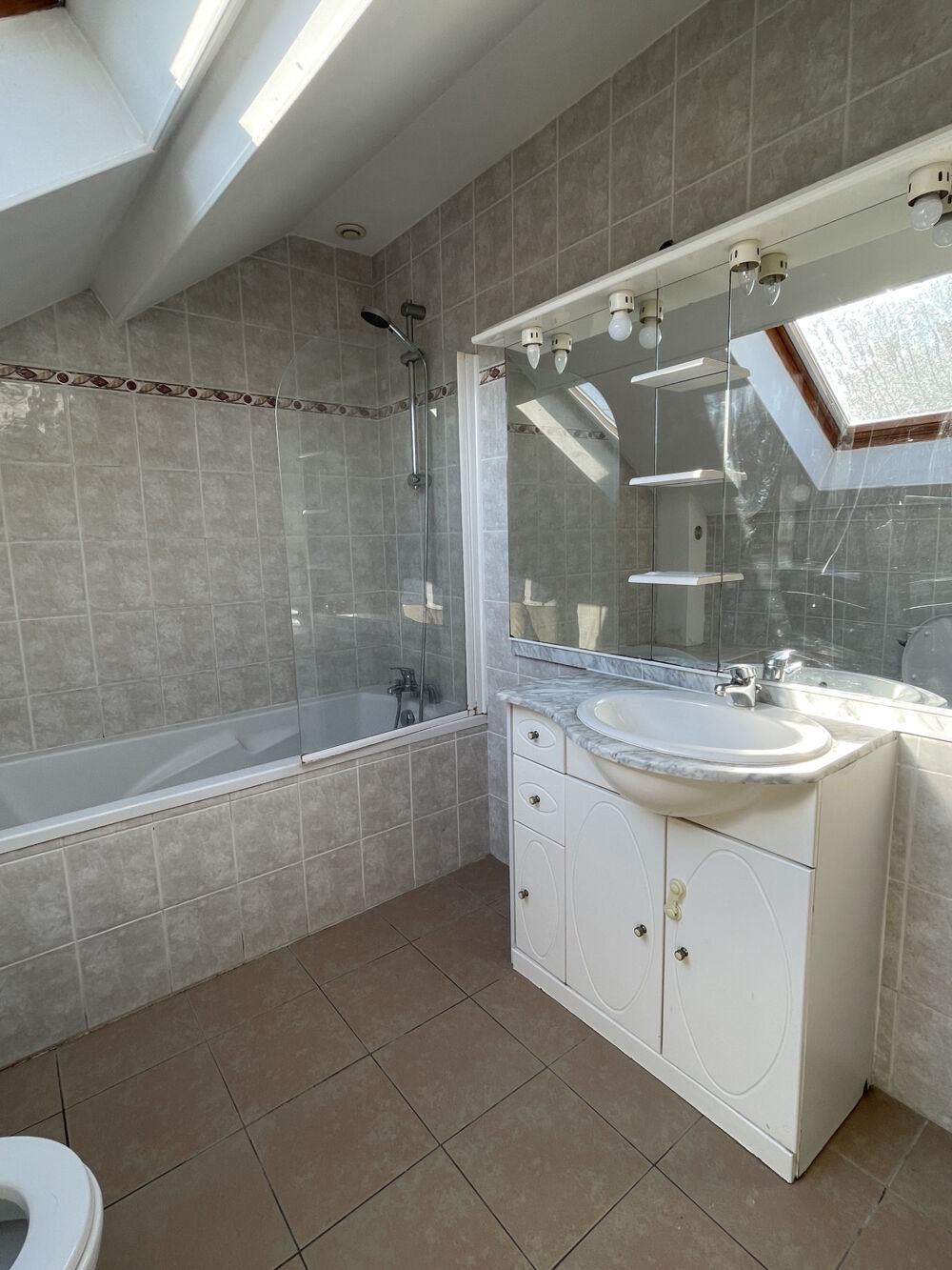 Location Appartement A LOUER APPARTEMENT 3 PIECES Montry