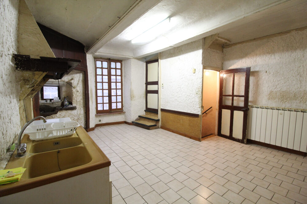 Vente Maison Charmante maison de village de 105 m2 à rénover avec quatre chambres à Vabres-l'Abbaye Vabres l abbaye