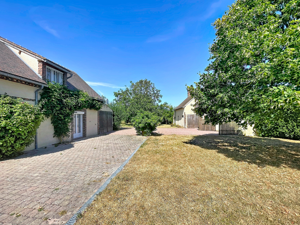 28270 - LA MANCELIERE - PROPRIETE EQUESTRE - MAISON 155 m2 - 4 CHAMBRES - 2,1 HA DE TERRAIN