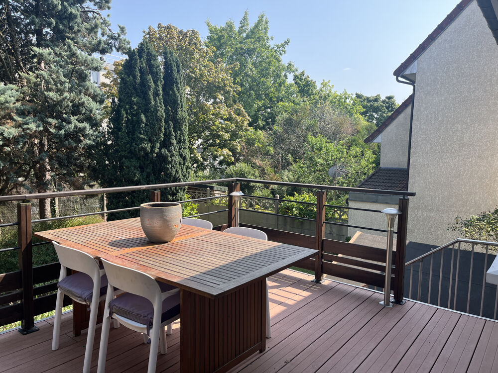 Maison 10 pièces 182 m² · à L Hay les Roses · 182 m² · 799 000 €