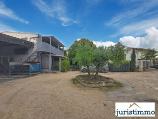  Propri�t�/ch�teau � vendre 10 pi�ces 202 m�