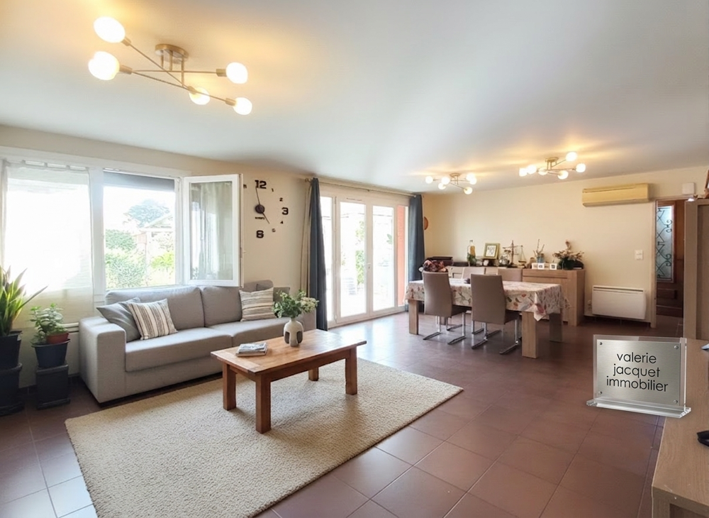 Habitable sans travaux, au calme, proximité du centre ville