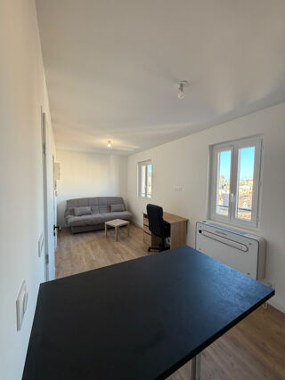  Appartement à louer 1 pièce 21 m²