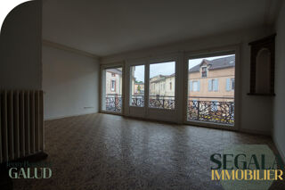  Immeuble � vendre 140 m�