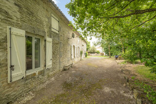  Ferme à vendre 8 pièces 300 m²