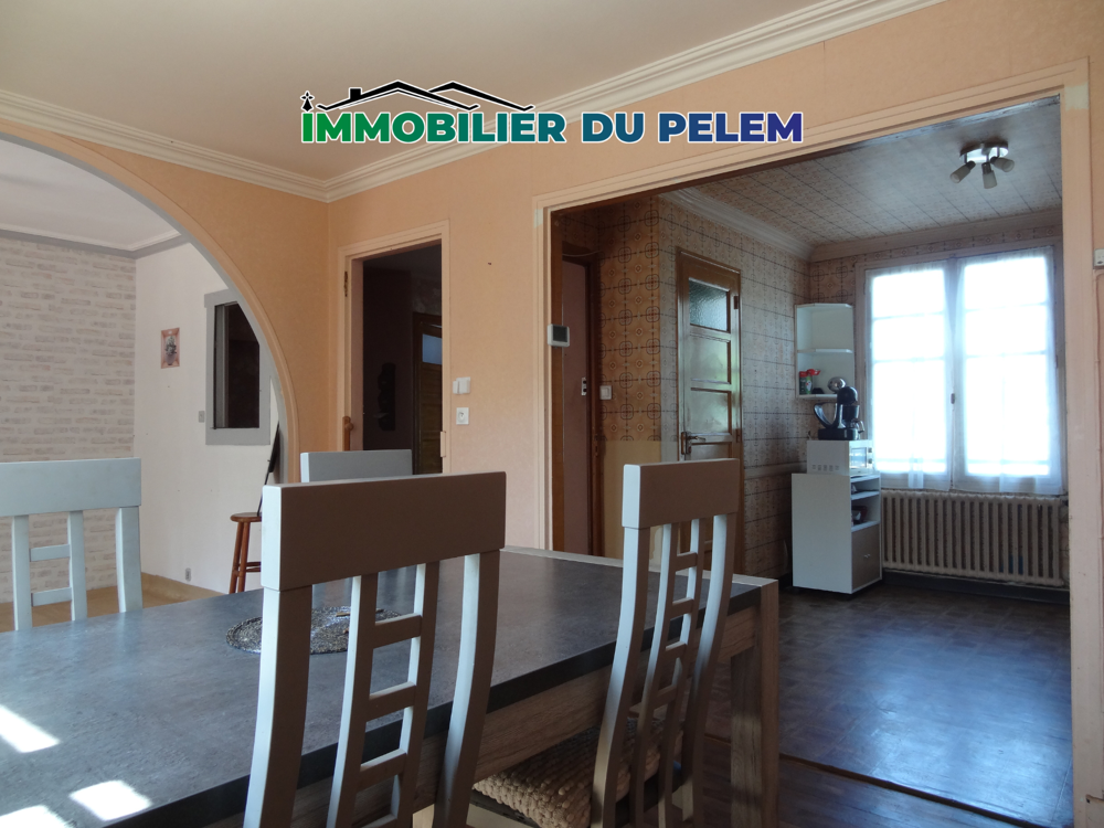 Vente Maison Maison avec jardin clos et garage à proximité des commodités St nicolas du pelem