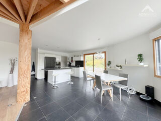  Maison � vendre 5 pi�ces 230 m�