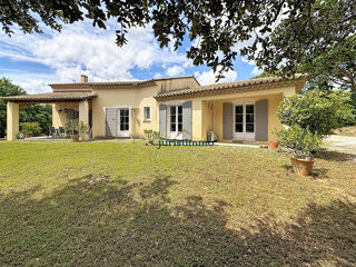  Propriété/château à vendre 4 pièces 138 m²