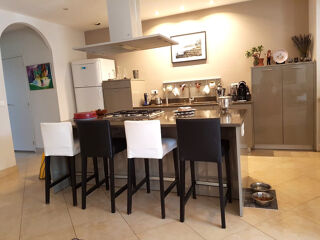  Maison � vendre 6 pi�ces 200 m�