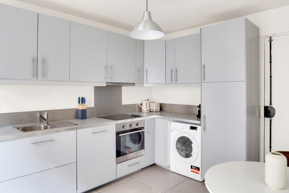 Location Appartement Très beau 2 pièces (à proximité du Bon Marché) Paris 7