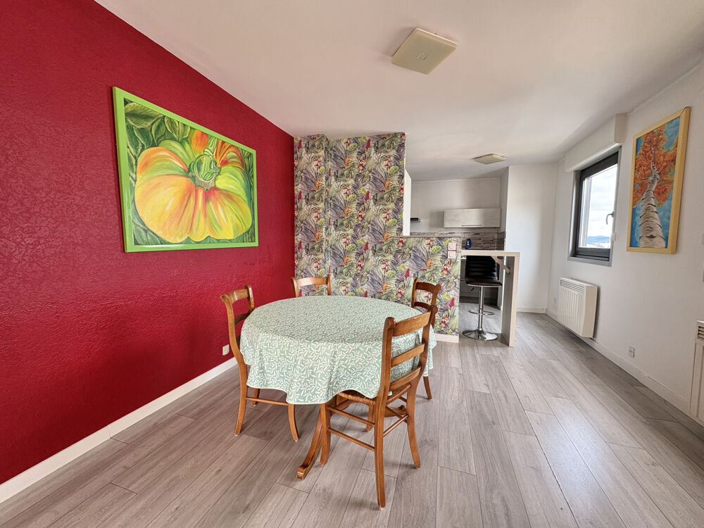 Vente Appartement Appartement 156m2 au dernier étage +  garage - Copropriété de Standing St etienne