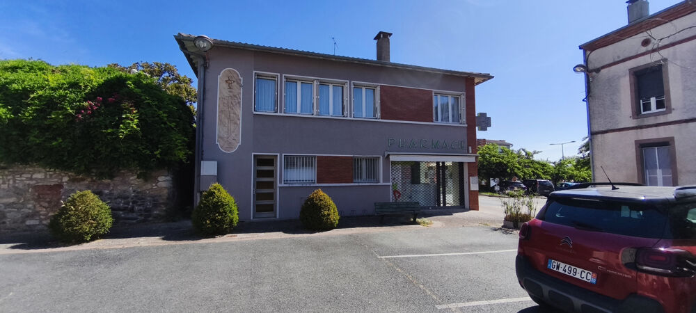 Immeuble centre Saint-Benoît Local 75 m2 + appartement