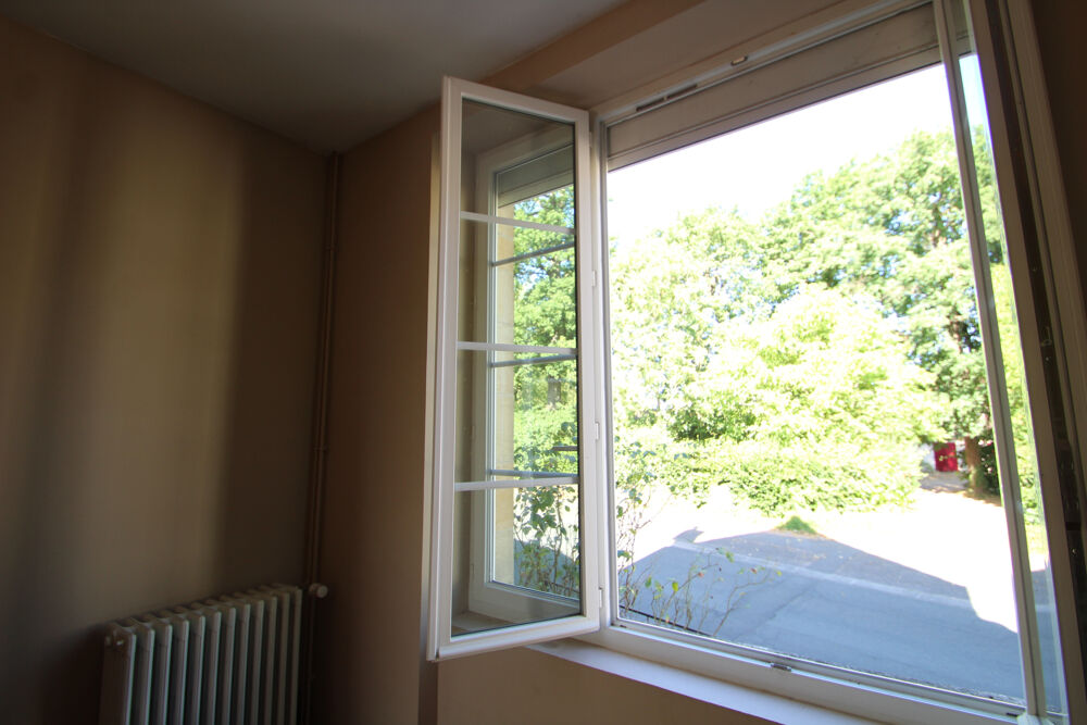 Maison de Bourg à Vendre 3 ou 4 chambres