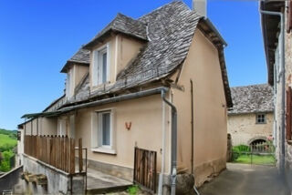  Remise / Grange � vendre 3 pi�ces 80 m� Junhac