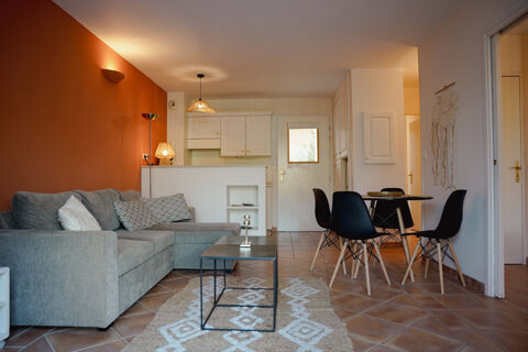   A VENDRE  Appartement de 45m2 250000 � � Saumane-De-Vaucluse Appartement - 3 pi�ce(s) - 45 m�