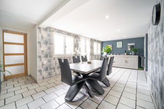  Maison � vendre 7 pi�ces 160 m�