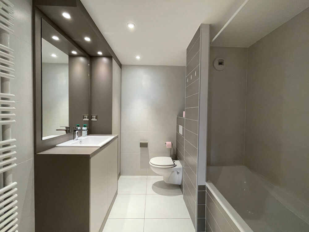 à vendre  Appartement Divonne-les-Bains (01220)