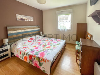  Propri�t�/ch�teau � vendre 7 pi�ces 146 m�