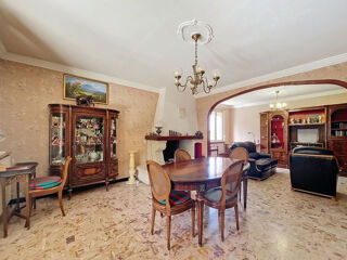  Maison à vendre 10 pièces 206 m²
