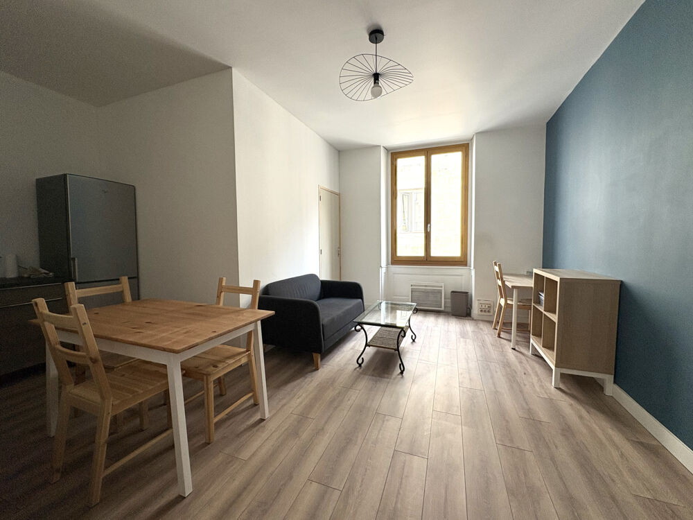 Location Appartement T1 bis rénové et meublé - A deux pas de l'Hôtel de Ville St etienne