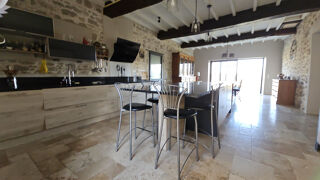  Propriété/château à vendre 11 pièces 383 m²