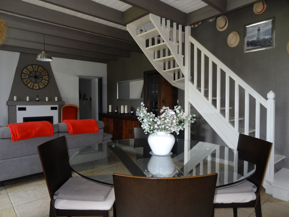 Vente Maison Maison soignée avec terrain arboré et hangar en campagne de Plounevez-Quintin Plounevez quintin