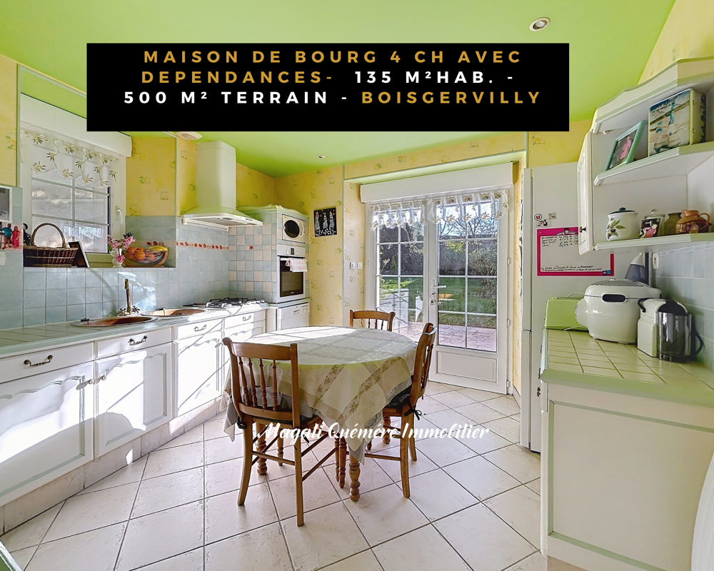 Maison de bourg 5p de 135 m2 avec 100 m2 de dépendances- (5 min Montauban de Bretagne 35360)