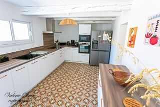  Maison à vendre 8 pièces 221 m²