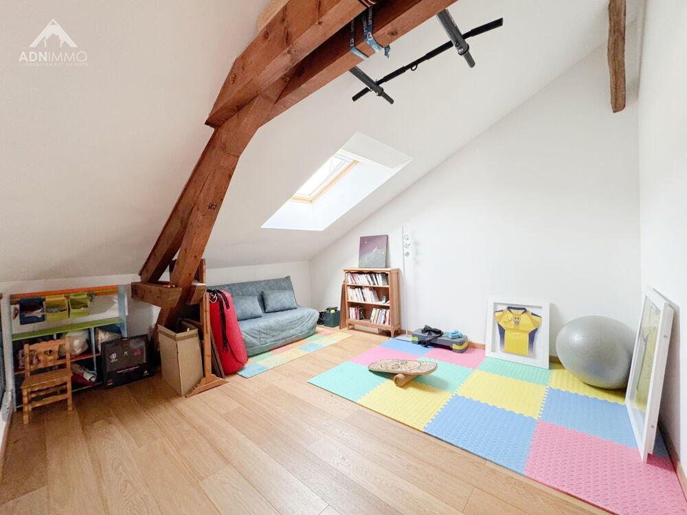 � vendre  Maison P�ron (01630)