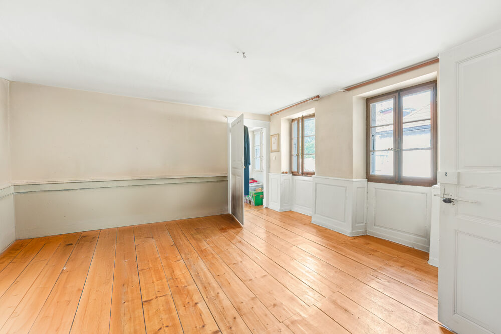 � vendre  Maison Gex (01170)