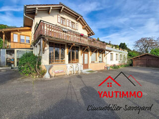  Maison à vendre 10 pièces 366 m²