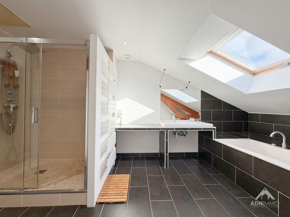 � vendre  Maison P�ron (01630)