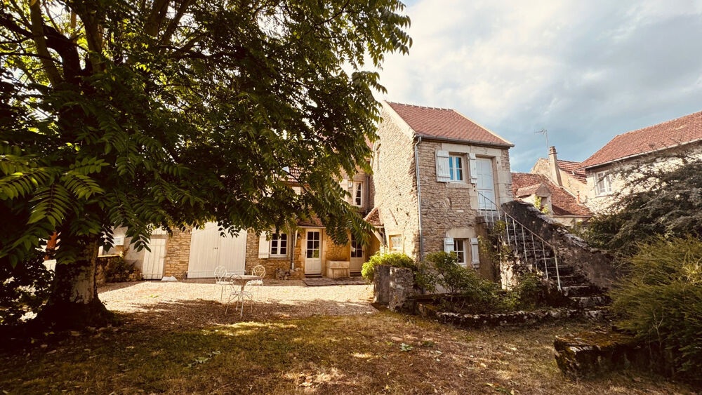 Vente Maison Maison en pierres apparentes à vendre dans le secteur d' Asquins ( 89)  au prix de 171 200 € F.A.I. Asquins