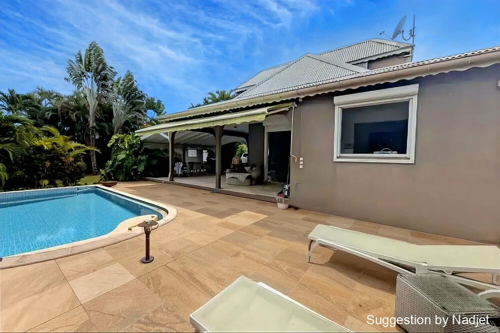 Villa familiale 172 m2 Piscine et Bungalow Petit-Bourg