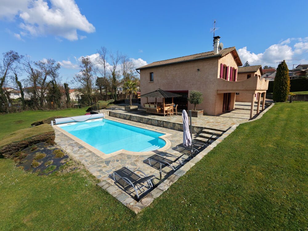Vente Maison SAINT JUST SAINTT RAMBERT MAISON DE 190M2 SUR 3788M2 DE TERRAIN CONSTRUCTIBLE St just st rambert