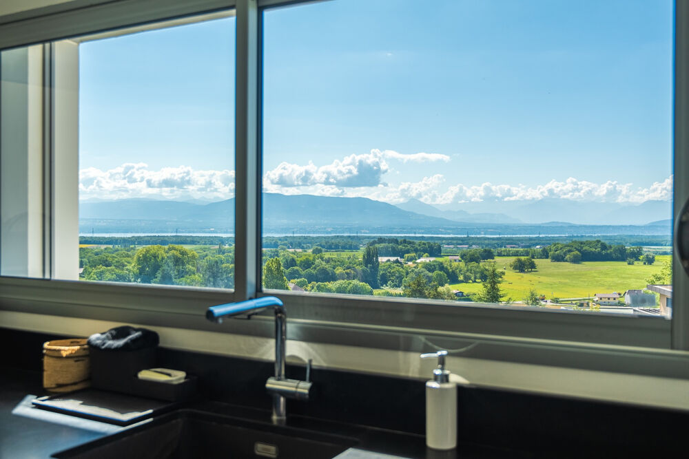 � vendre  Maison Grilly (01220)