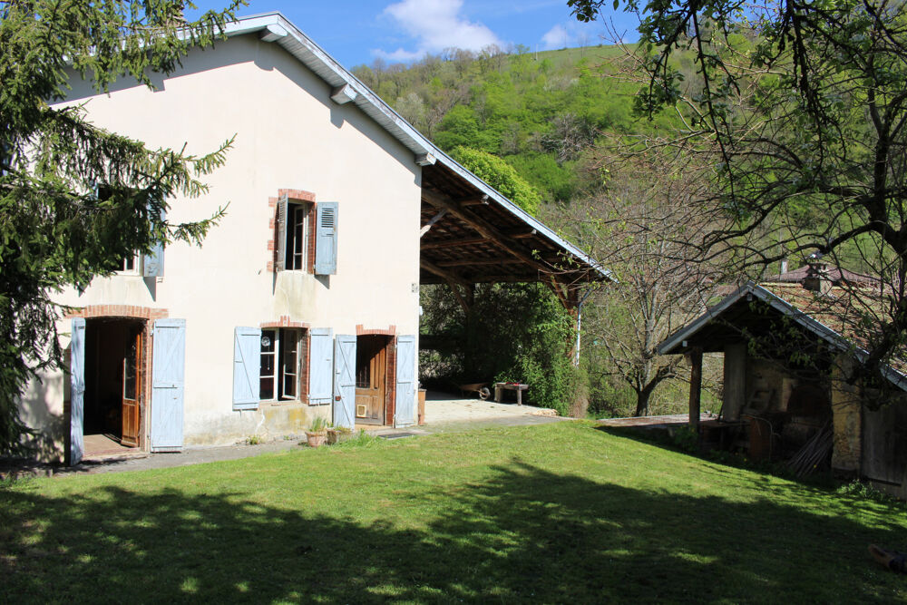 Vente Maison Maison 5 pièces de 100 m2 sur 1322 m2 de terrain. Quincieu